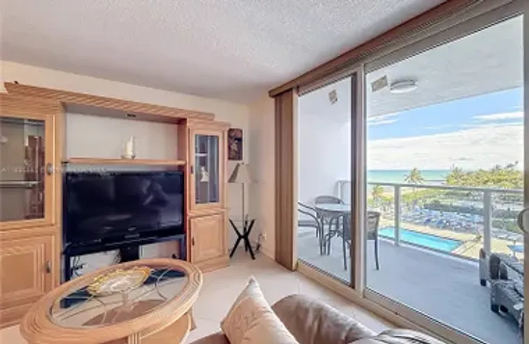 1890 S OCEAN DR APT 504, HALLANDALE BEAC..., Hallandale Beach, FL 33009