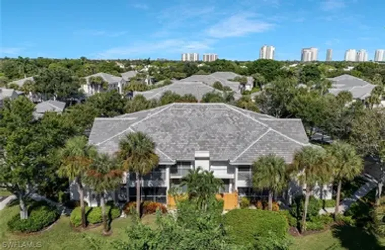 4121 LAKE FOREST DR 711, BONITA SPRINGS,..., Bonita Springs, FL 34134