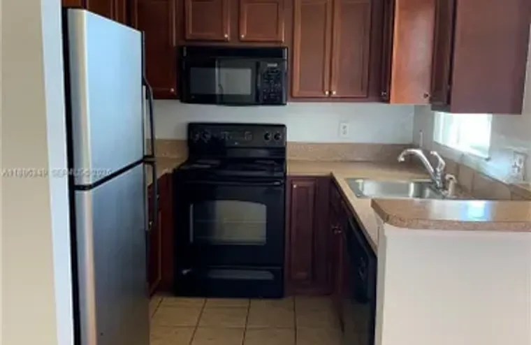 7650 WESTWOOD DR APT 519, TAMARAC, FL, 3..., Tamarac, FL 33321