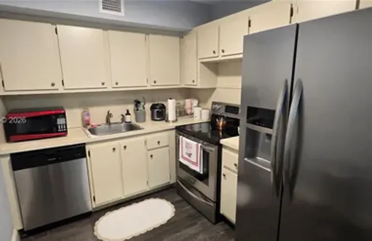 13500 SW 1ST ST 302U, PEMBROKE PINES, FL..., Pembroke Pines, FL 33027