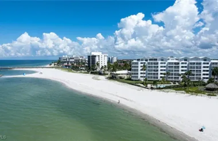 2121 GULF SHORE BLVD 206, NAPLES, FL, 34..., Naples, FL 34102