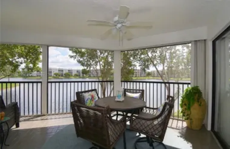 7632 FAIRFAX DR # 7632, TAMARAC, FL, 333..., Tamarac, FL 33321