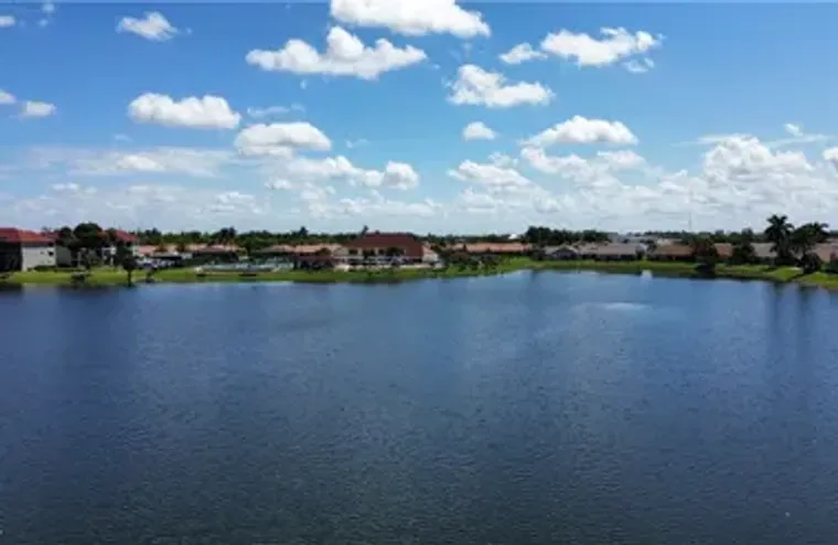 11110 CARAVEL CIR 204, FORT MYERS, FL, 3..., Fort Myers, FL 33908