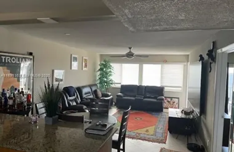 330 SE 2ND ST APT 503E, HALLANDALE BEACH..., Hallandale Beach, FL 33009