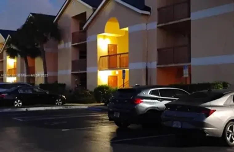 7610 WESTWOOD DR 122, TAMARAC, FL, 33321, Tamarac, FL 33321