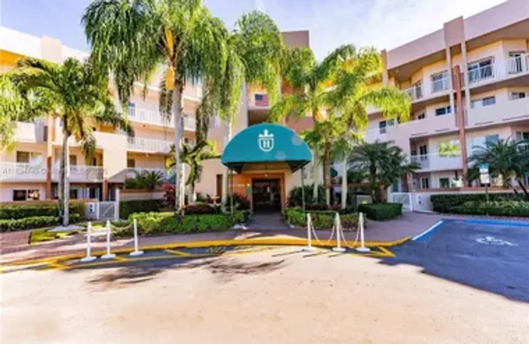 7440 GRANVILLE DR 213, TAMARAC, FL, 3332..., Tamarac, FL 33321