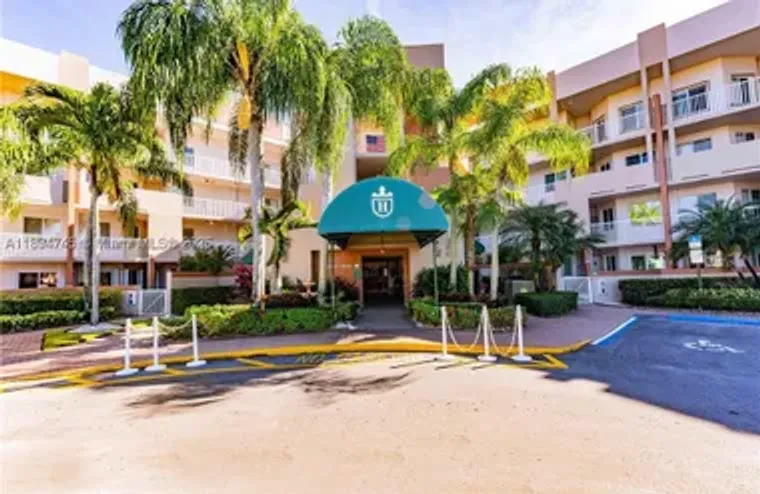 7440 GRANVILLE DR 213, TAMARAC, FL, 3332..., Tamarac, FL 33321