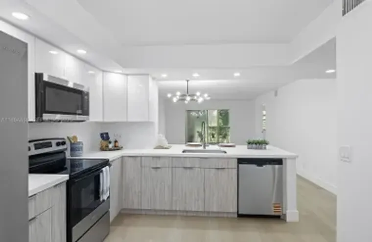 12500 SW 6TH ST 307N, PEMBROKE PINES, FL..., Pembroke Pines, FL 33027