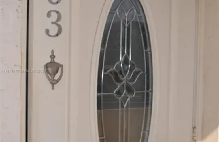 300 S HOLLYBROOK DR 203, PEMBROKE PINES,..., Pembroke Pines, FL 33025