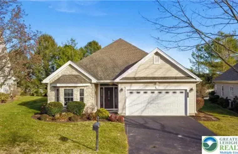 60 GLENMOOR CIR N, PALMER TWP, PA, 18045, Palmer Twp, PA 18045