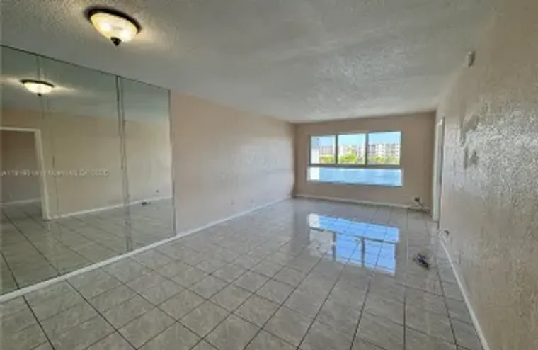 19255 NE 2ND AVE APT 2218, MIAMI, FL, 33..., Miami, FL 33179