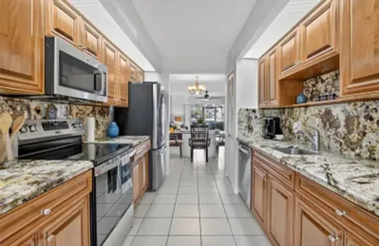 13705 SW 12TH ST 103B, PEMBROKE PINES, F..., Pembroke Pines, FL 33027