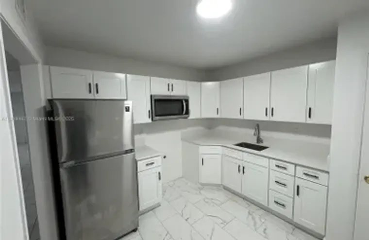 4801 NW 22ND CT APT 103, LAUDERHILL, FL,..., Lauderhill, FL 33313