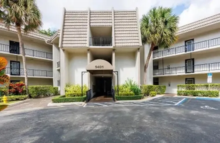 9401 LIME BAY BLVD 302, TAMARAC, FL, 333..., Tamarac, FL 33321