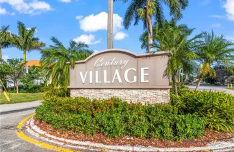 105 WELLINGTON L, WEST PALM BEACH, FL, 3..., West Palm Beach, FL 33417