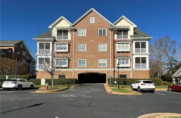 2304 EAGLESCLIFFE, WILLIAMSBURG, VA, 231..., Williamsburg, VA 23188