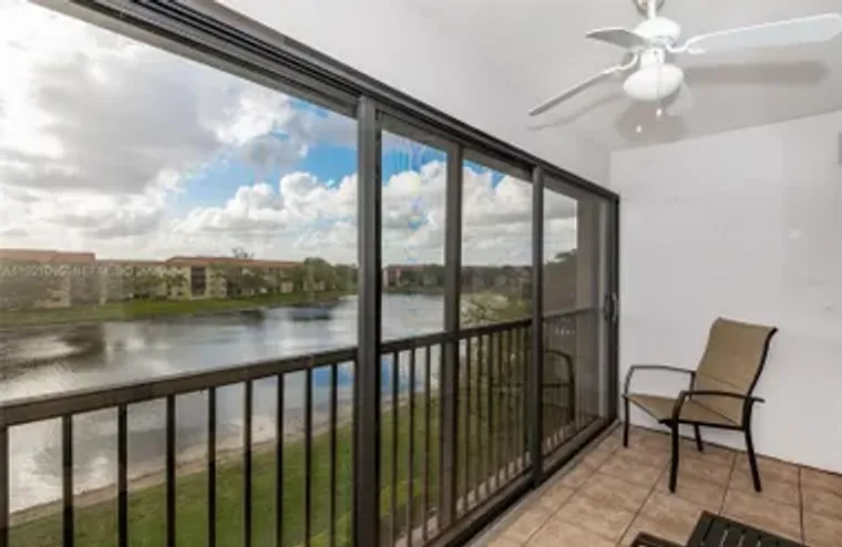 950 SW 138TH AVE 409B, PEMBROKE PINES, F..., Pembroke Pines, FL 33027