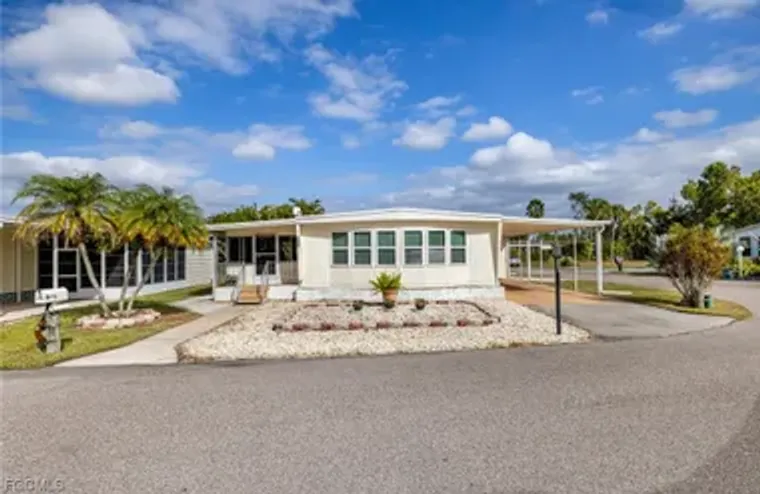 5744 CAPTAIN JOHN SMITH LOOP, NORTH FORT..., North Fort Myers, FL 33917