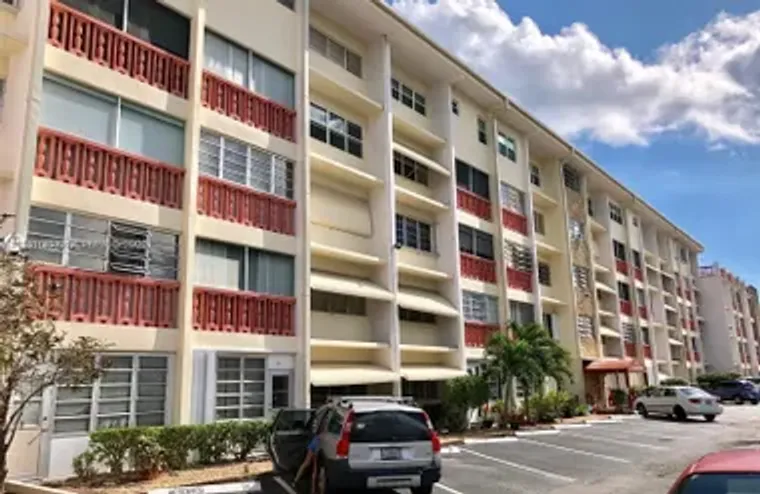 215 SE 3RD AVE 407B, HALLANDALE BEACH, F..., Hallandale Beach, FL 33009