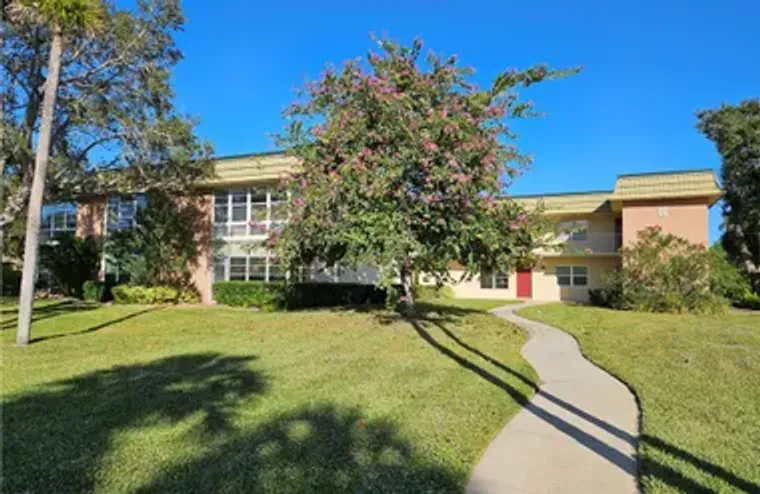 16 VISTA GARDENS TRL 204, VERO BEACH, FL..., Vero Beach, FL 32962