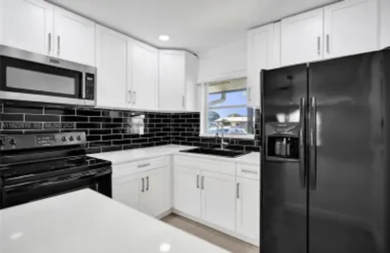 2915 CROSLEY DR W J, WEST PALM BEACH, FL..., West Palm Beach, FL 33415