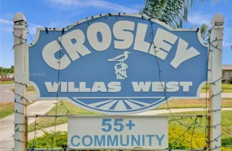 2915 CROSLEY DR W J, WEST PALM BEACH, FL..., West Palm Beach, FL 33415