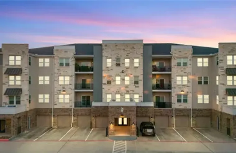 6804 WESTVIEW DR APT 3205, HOUSTON, TX, ..., Houston, TX 77055