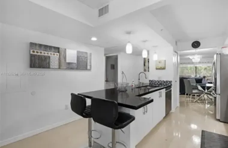 900 SW 142ND AVE 306L, PEMBROKE PINES, F..., Pembroke Pines, FL 33027