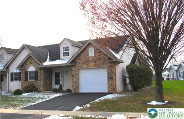 1530 W HARVEST DR, FORKS TWP, PA, 18045, Forks Twp, PA 18045