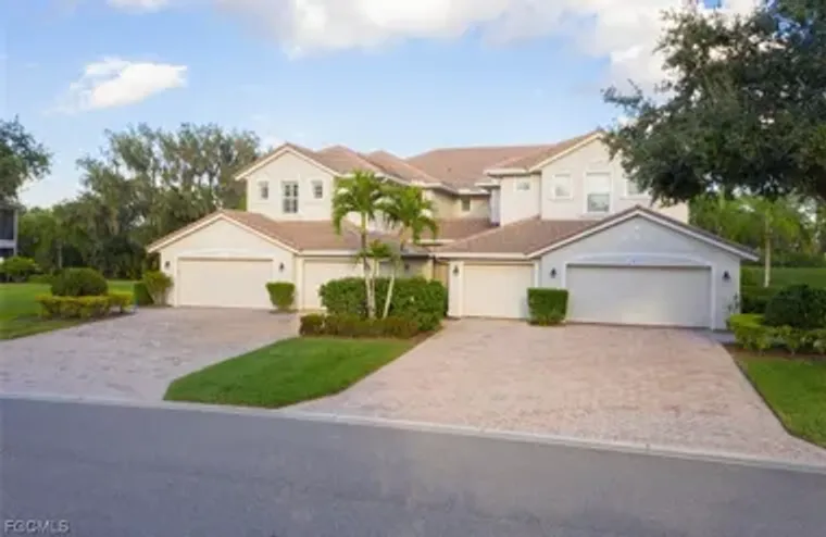 13071 PEBBLEBROOK POINT CIR APT 201, FOR..., Fort Myers, FL 33905