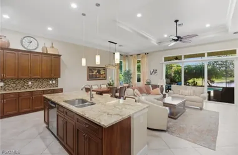 12825 FAIRWAY COVE CT, FORT MYERS, FL, 3..., Fort Myers, FL 33905