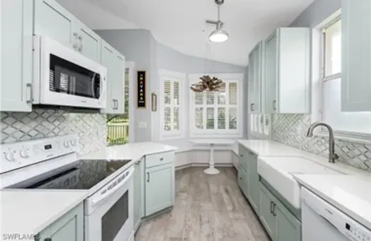 650 LALIQUE CIR APT 308, NAPLES, FL, 341..., Naples, FL 34119