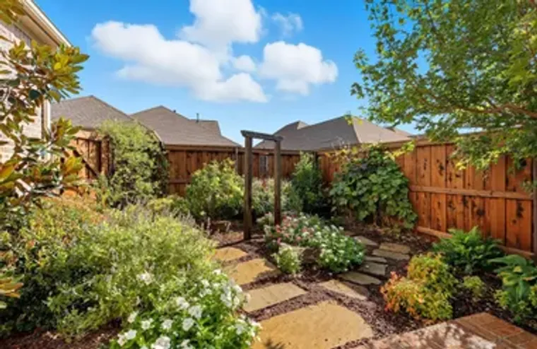 4815 BEAVER CREEK DR, ARLINGTON, TX, 760..., Arlington, TX 76005