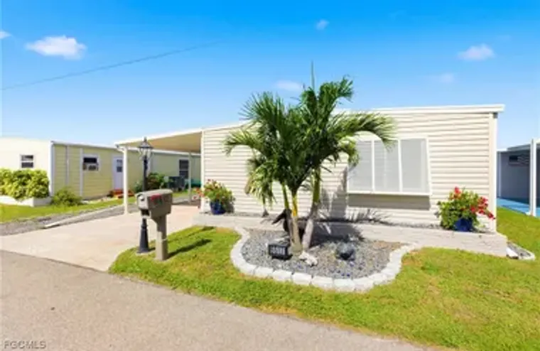 5517 SIR WALTER WAY, NORTH FORT MYERS, F..., North Fort Myers, FL 33917