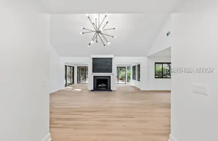 4 BROWN THRASHER RD, HILTON HEAD ISLAND,..., Hilton Head Island, SC 29926