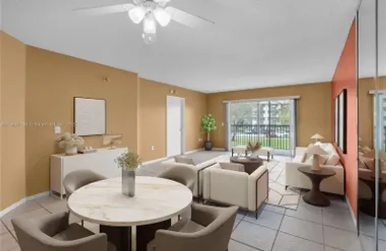 550 SW 137TH AVE APT 208L, PEMBROKE PINE..., Pembroke Pines, FL 33027