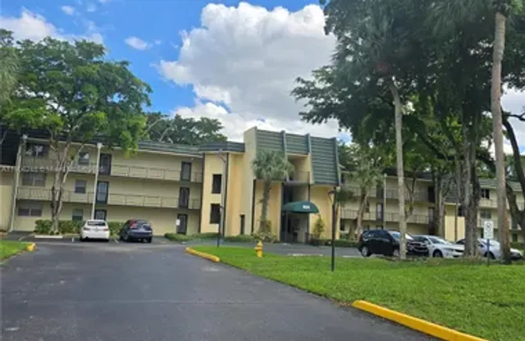 9070 LIME BAY BLVD 301, TAMARAC, FL, 333..., Tamarac, FL 33321