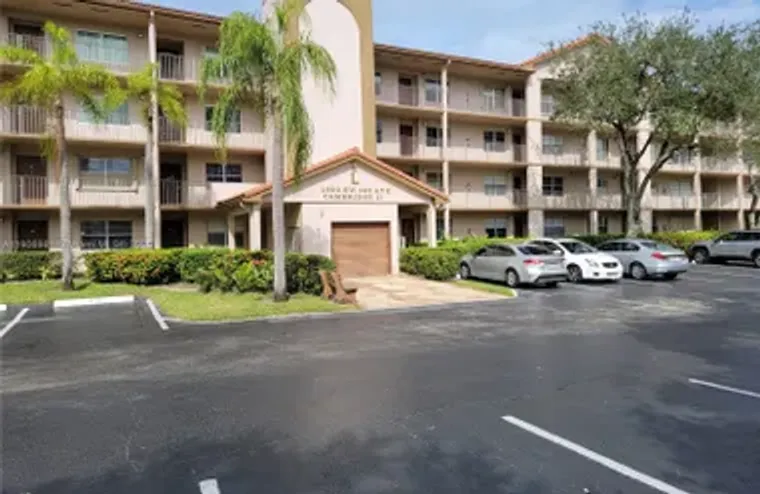 1200 SW 125TH AVE 211L, PEMBROKE PINES, ..., Pembroke Pines, FL 33027