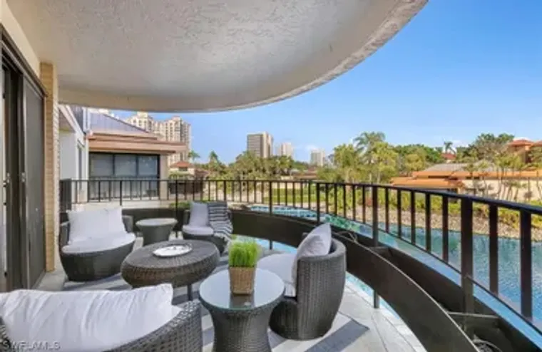 6710 PELICAN BAY BLVD 422, NAPLES, FL, 3..., Naples, FL 34108