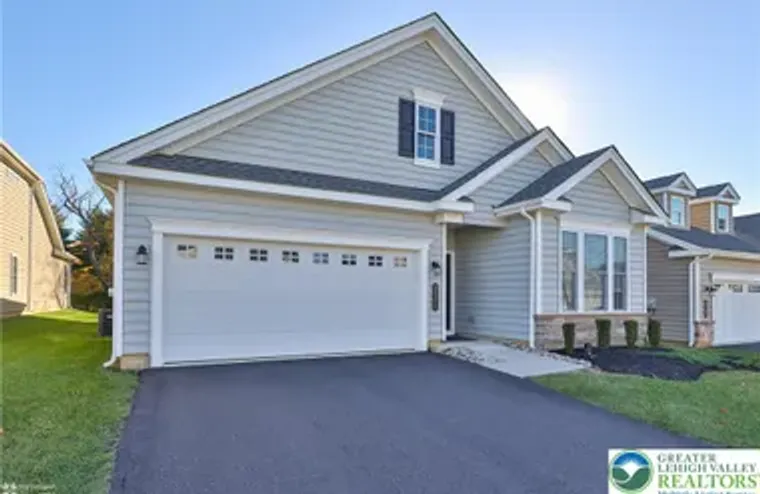 3871 VICTORS WAY, EASTON, PA, 18045, Easton, PA 18045