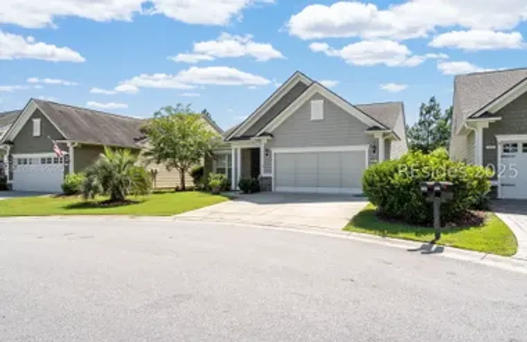 801 VILLAGE GREEN LN, BLUFFTON, SC, 2990..., Bluffton, SC 29909