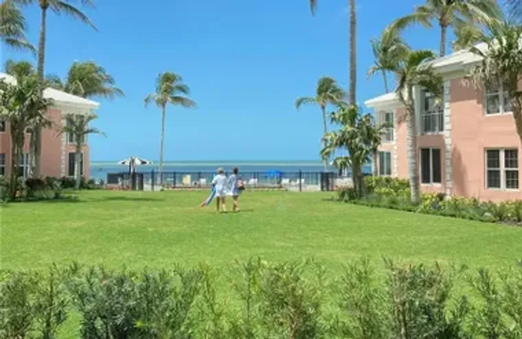 2401 GULF SHORE BLVD 13, NAPLES, FL, 341..., Naples, FL 34103