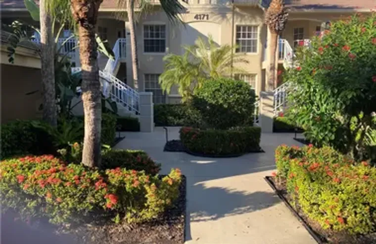 4171 SAWGRASS POINT DR 202, BONITA SPRIN..., Bonita Springs, FL 34134