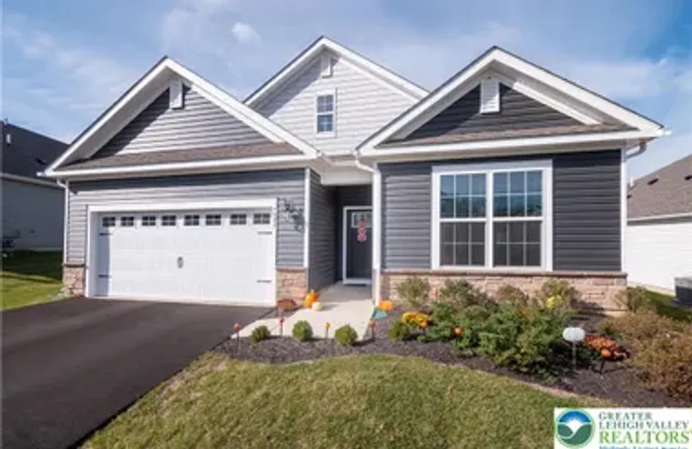 7945 GOLDEN LN, BREINIGSVILLE, PA, 18031, Breinigsville, PA 18031