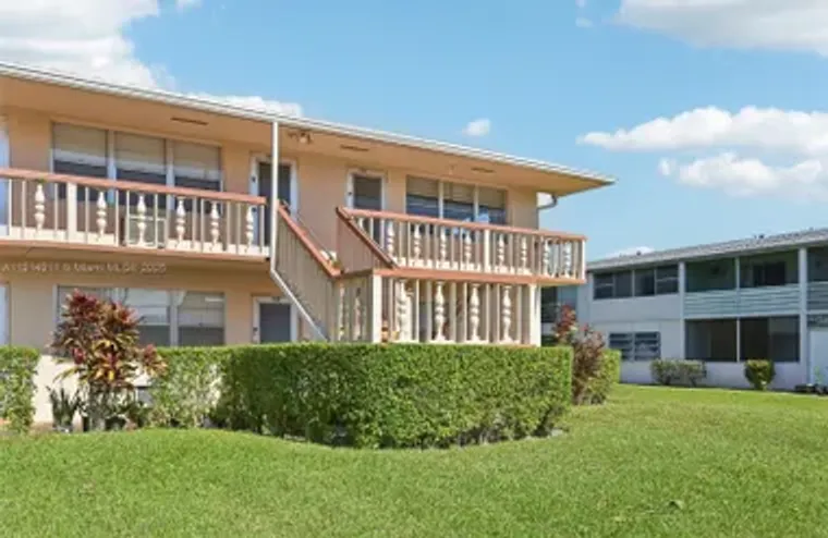 126 CANTERBURY E UNIT E, WEST PALM BEACH..., West Palm Beach, FL 33417