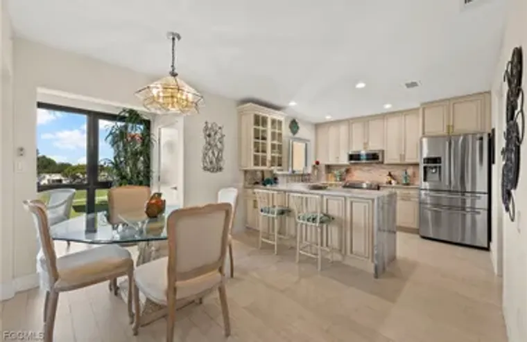 7402 LAKE BREEZE DR APT 301, FORT MYERS,..., Fort Myers, FL 33907