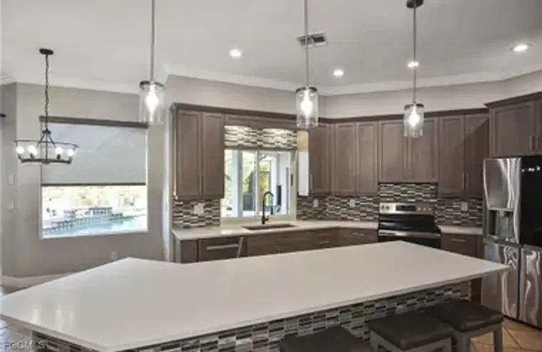 11066 SEMINOLE PALM WAY, FORT MYERS, FL,..., Fort Myers, FL 33966