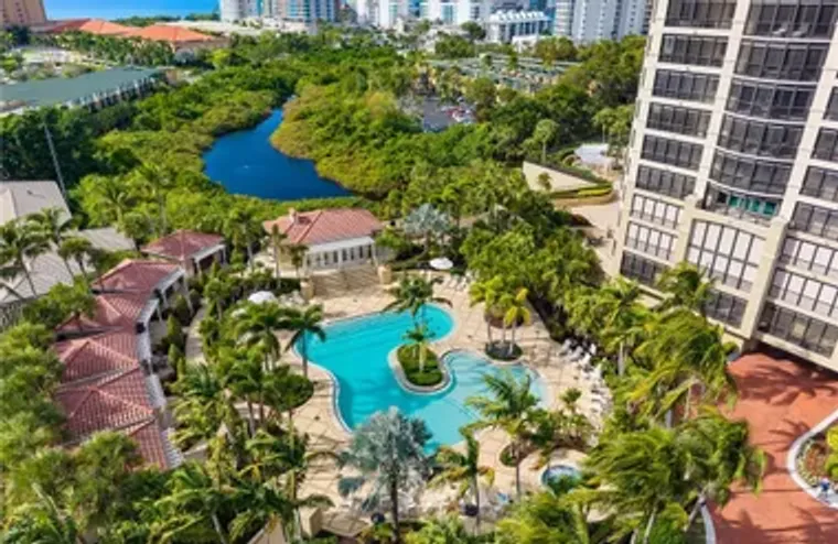 8787 BAY COLONY DR 2004/2005, NAPLES, FL..., Naples, FL 34108