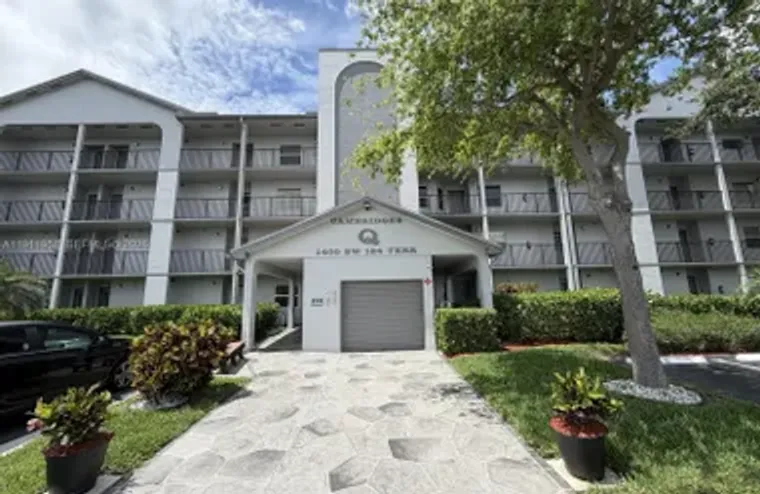 1400 SW 124TH TER 402Q, PEMBROKE PINES, ..., Pembroke Pines, FL 33027