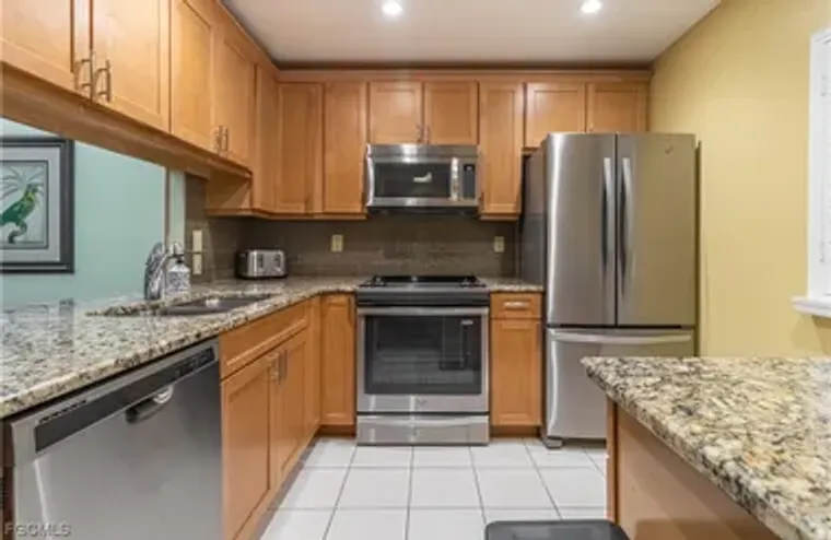 1747 PEBBLE BEACH DR 315, FORT MYERS, FL..., Fort Myers, FL 33907